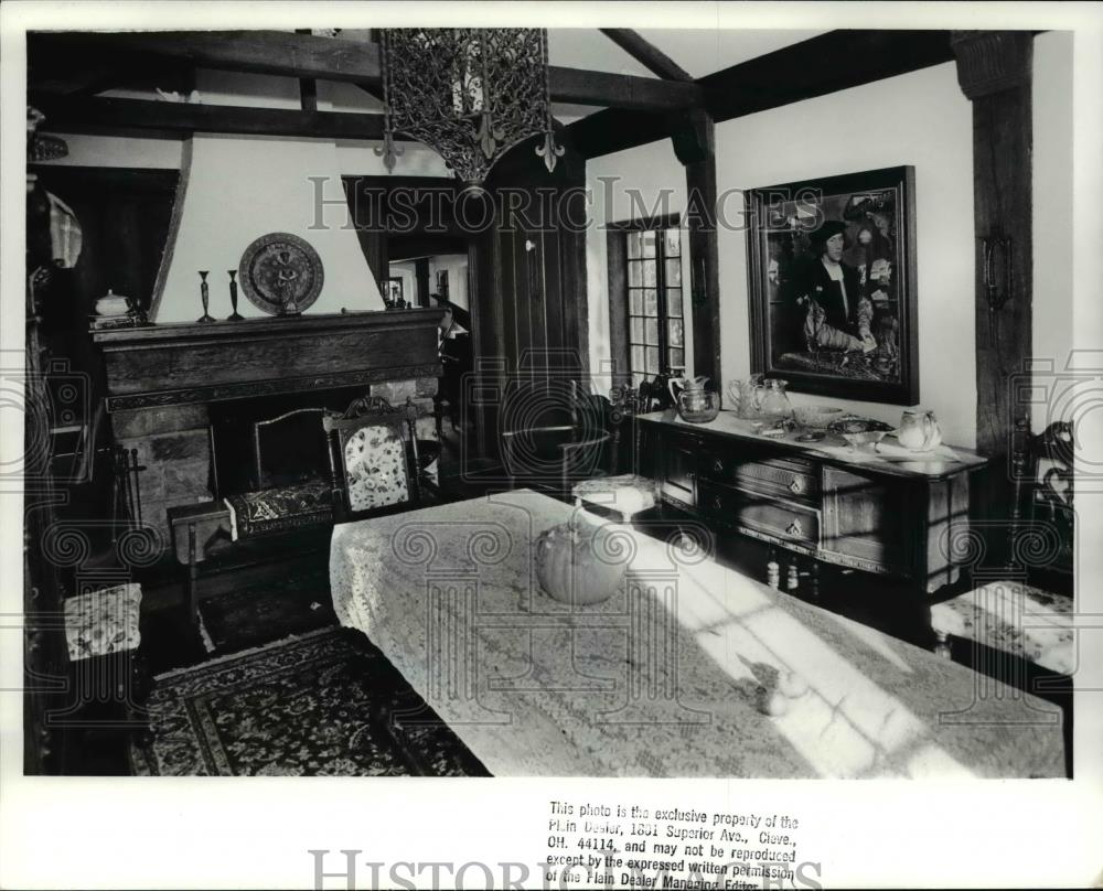 1988 Press Photo Martindale home 26031 Butternut Ridge, N. Olmsted - Historic Images