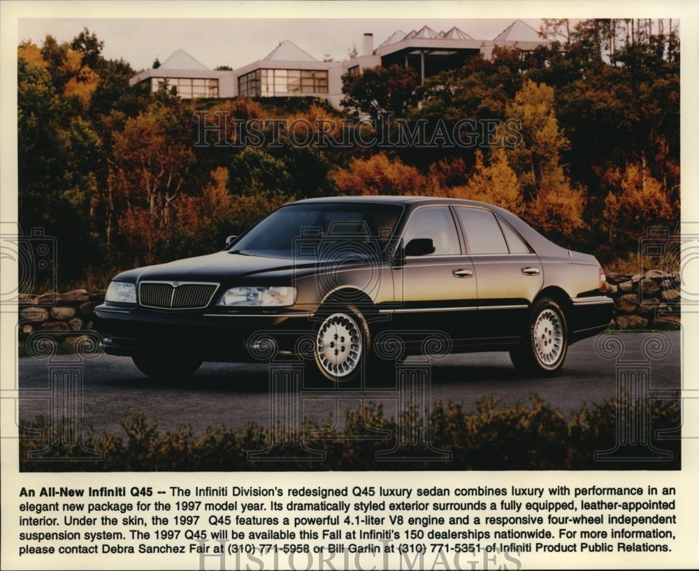1996 Press Photo 1997 Infiniti Q45 Luxury Sedan Auto Model - Historic Images