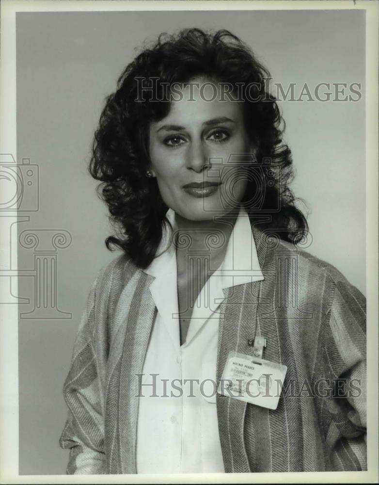 1984 Press Photo Mimi Kuzyk in Hill Street Blues - Historic Images