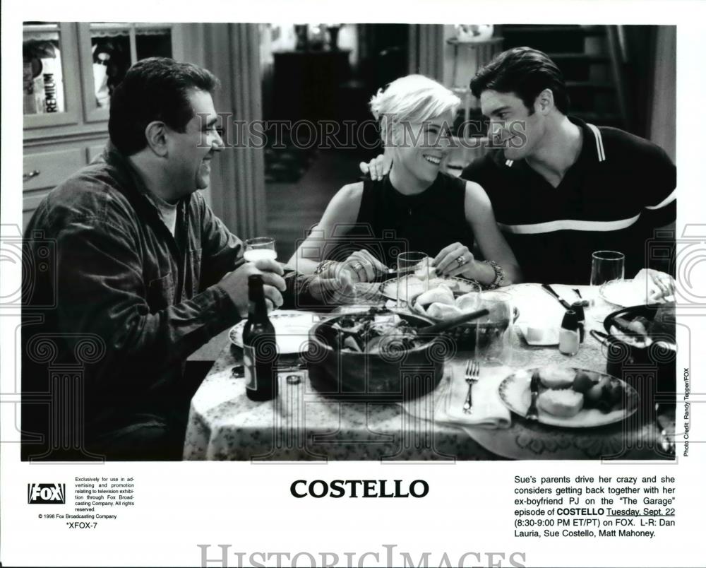 1998 Press Photo Costello - cvp55928 - Historic Images