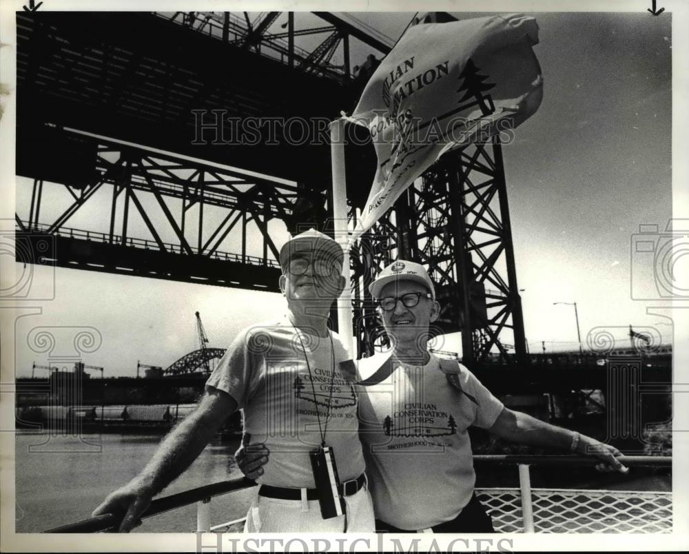 1985 Press Photo The Civilian Conservation Corps members at the Goodtime Cruise - Historic Images