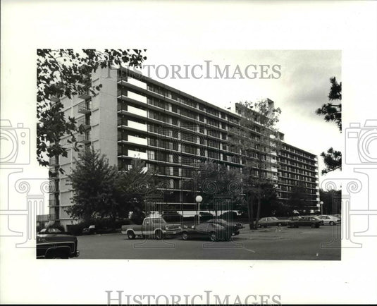 1985 Press Photo Lakeside 10 apartments, 5115 Lake Rd, Sheffield Lake - Historic Images