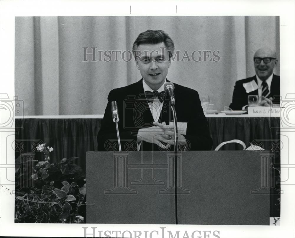 1991 Press Photo S. Linn Williams at the Cleveland World Trade Conference - Historic Images