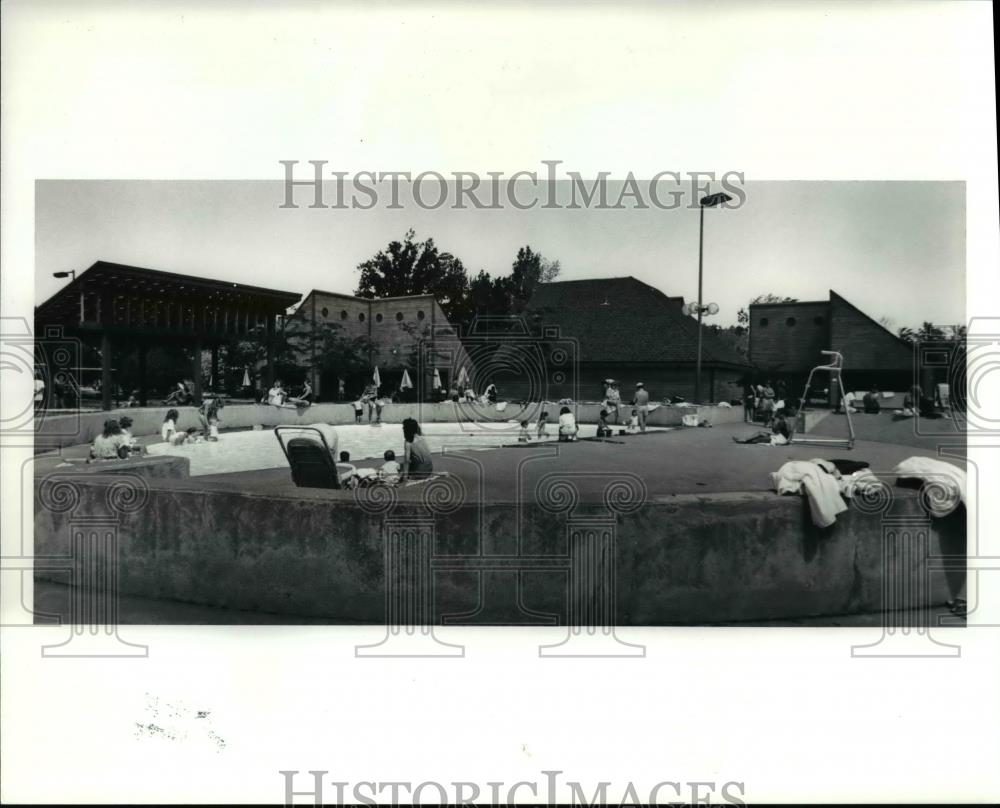 1991 Press Photo View of the Kiddie Pool in the Civic Center Park in Mentor - Historic Images