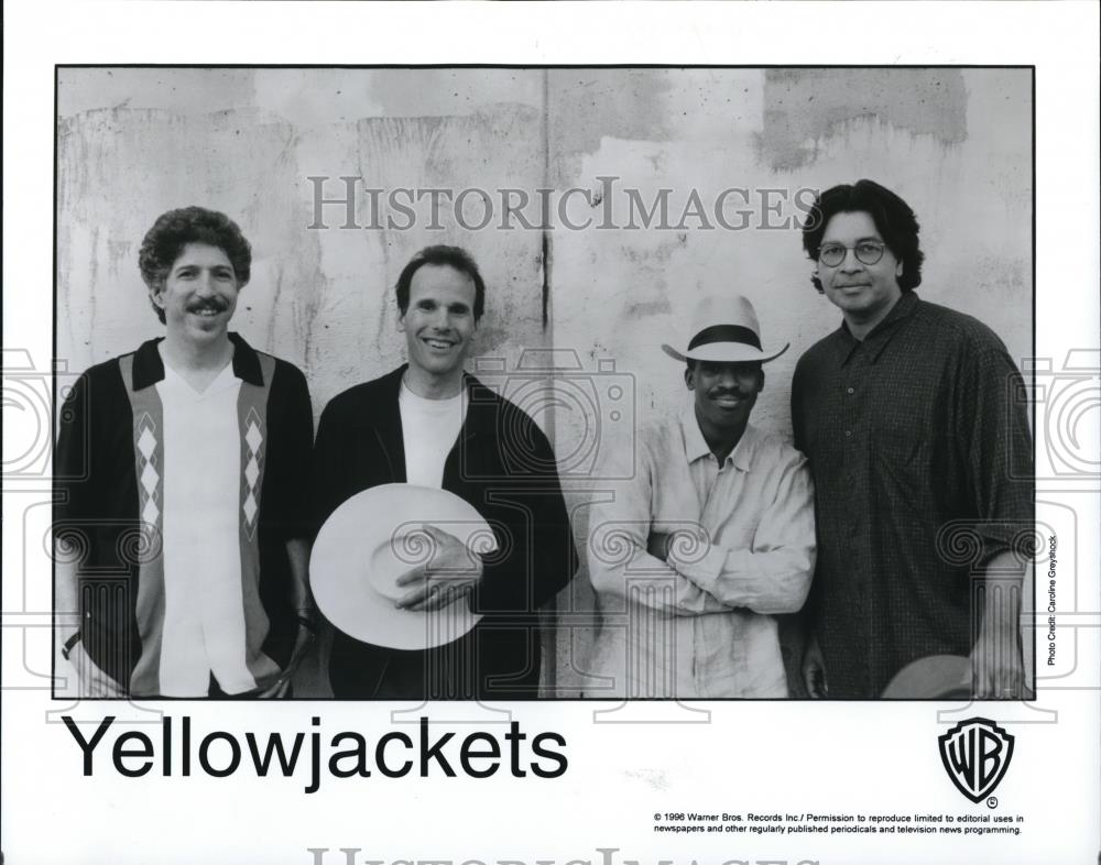 1995 Press Photo Yellojackets - cvp41571 - Historic Images