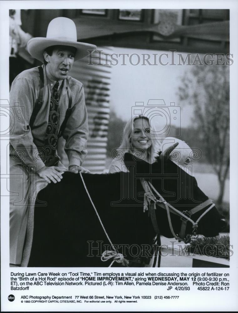 1993 Press Photo Tim Allen Pamela Denise Alnderson Home Improvement - cvp57978 - Historic Images