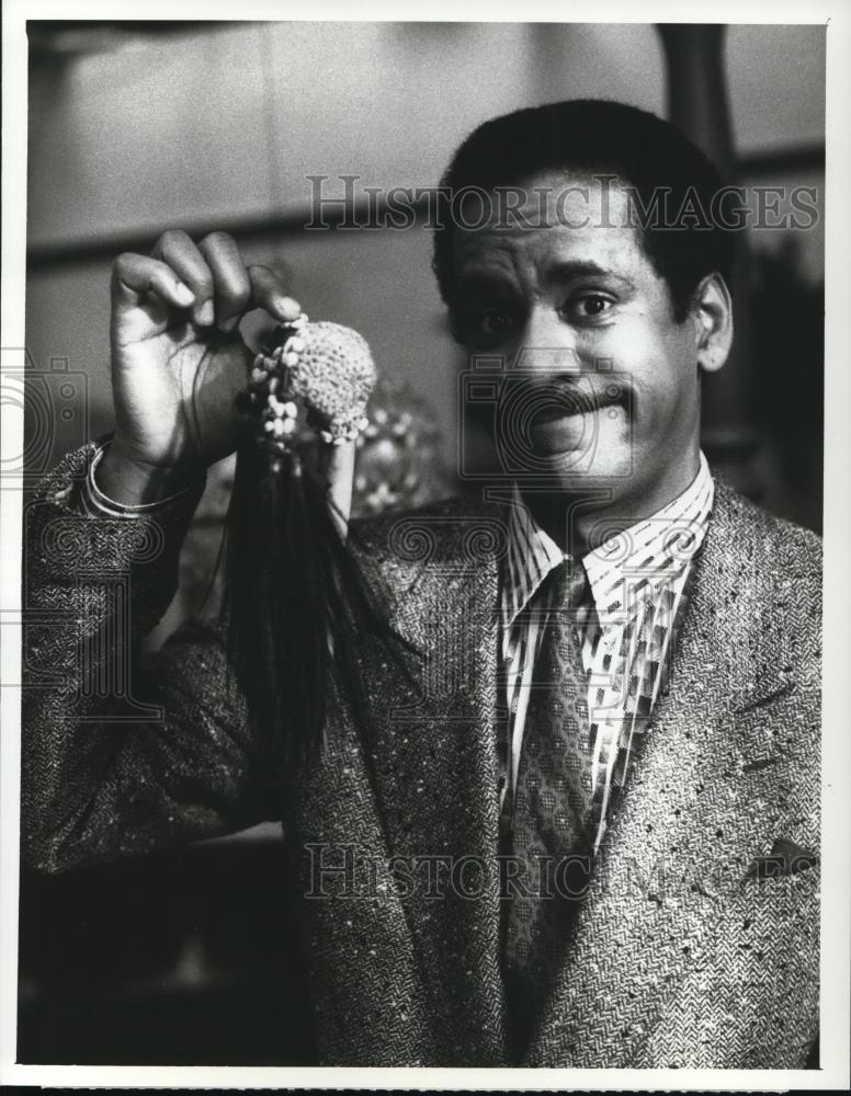 1987 Press Photo Tim Reid in Frank's Place - cvp44235 - Historic Images