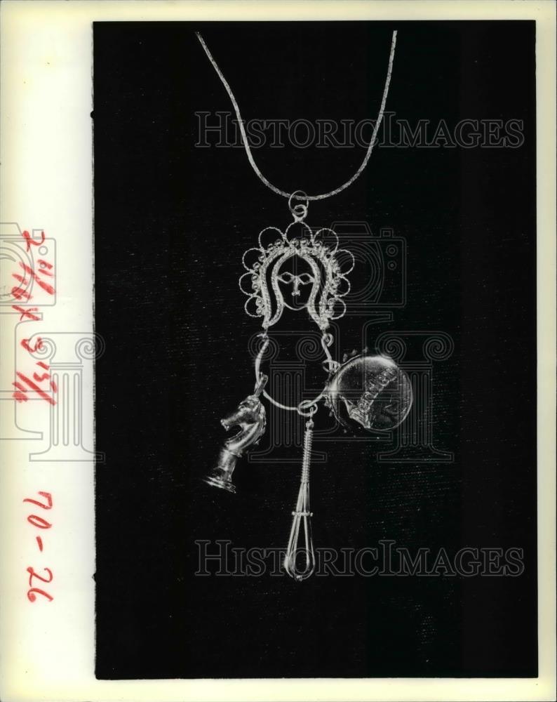 1979 Press Photo Jewelries - 246 - Historic Images