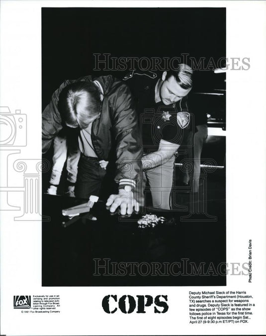 1991 Press Photo Deputy Michael Sieck Harris County Police on COPS - Historic Images