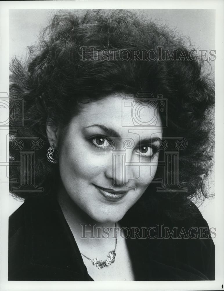 1982 Press Photo Jeryl Metz in The Magic Flute showing at the Ohio Theatre - Historic Images