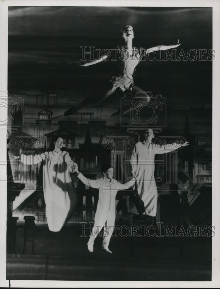 1989 Press Photo Mary Martin Maureen Bailey Kent Fletcher Michael and Joey Trent - Historic Images
