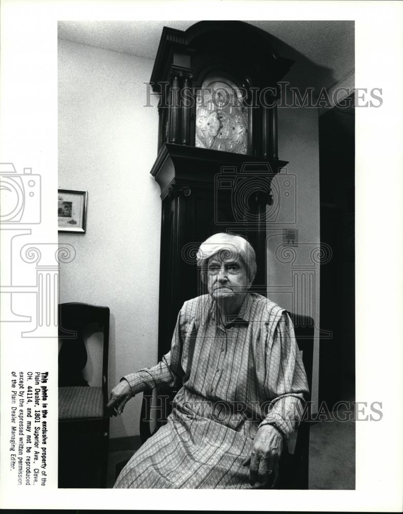 1988 Press Photo Mrs. Mildred Wick, 92 Great Grandfather, John C Colhoun. - Historic Images