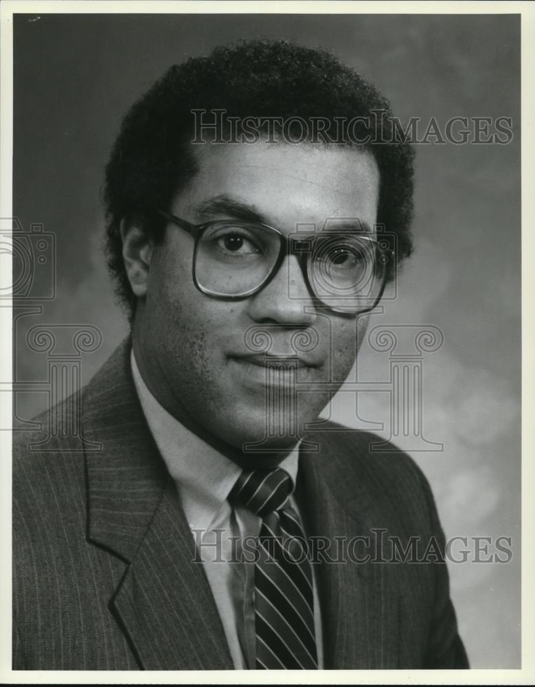 1989 Press Photo Leonard E. Redon Eastman Kodak Co. Cleveland - Historic Images