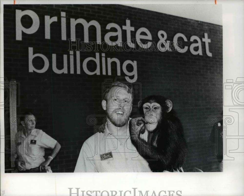 1978 Press Photo Chimp and McDowell - Historic Images