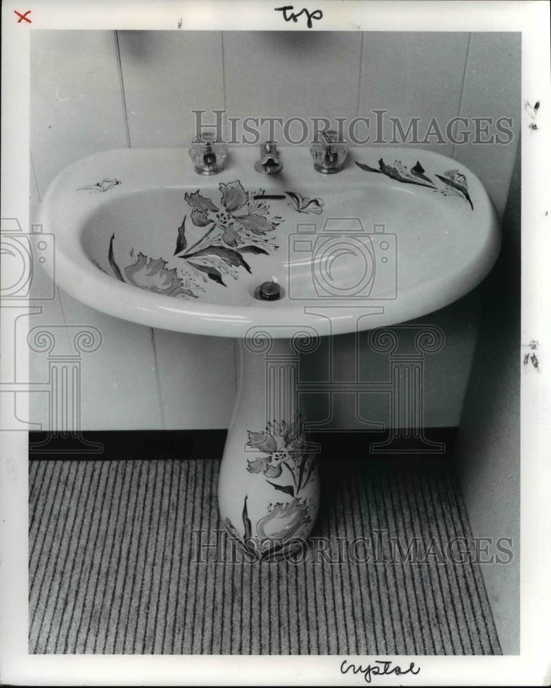1979 Press Photo The decorative lavatory - Historic Images