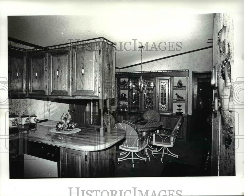 1987 Press Photo Interior &amp; Exterior Mobile Homes of Fred M.Tahsler Sr. - Historic Images