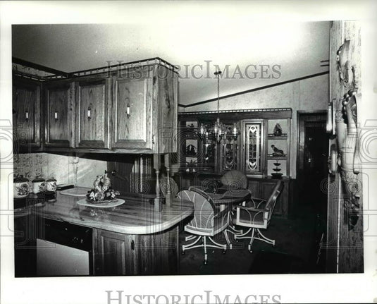 1987 Press Photo Interior & Exterior Mobile Homes of Fred M.Tahsler Sr. - Historic Images