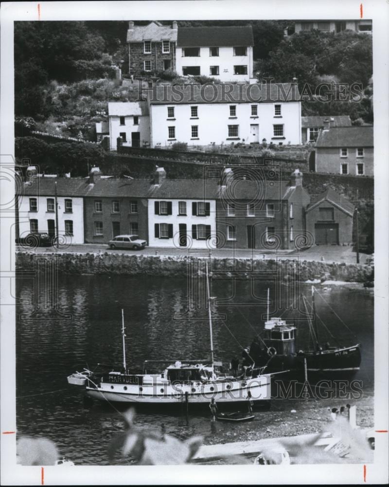 1978 Press Photo View of the lower fishguard Wales. - Historic Images