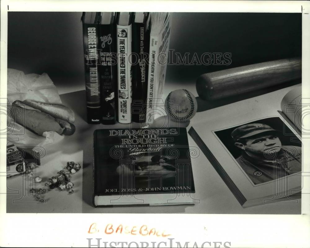 1990 Press Photo Baseball books - Historic Images