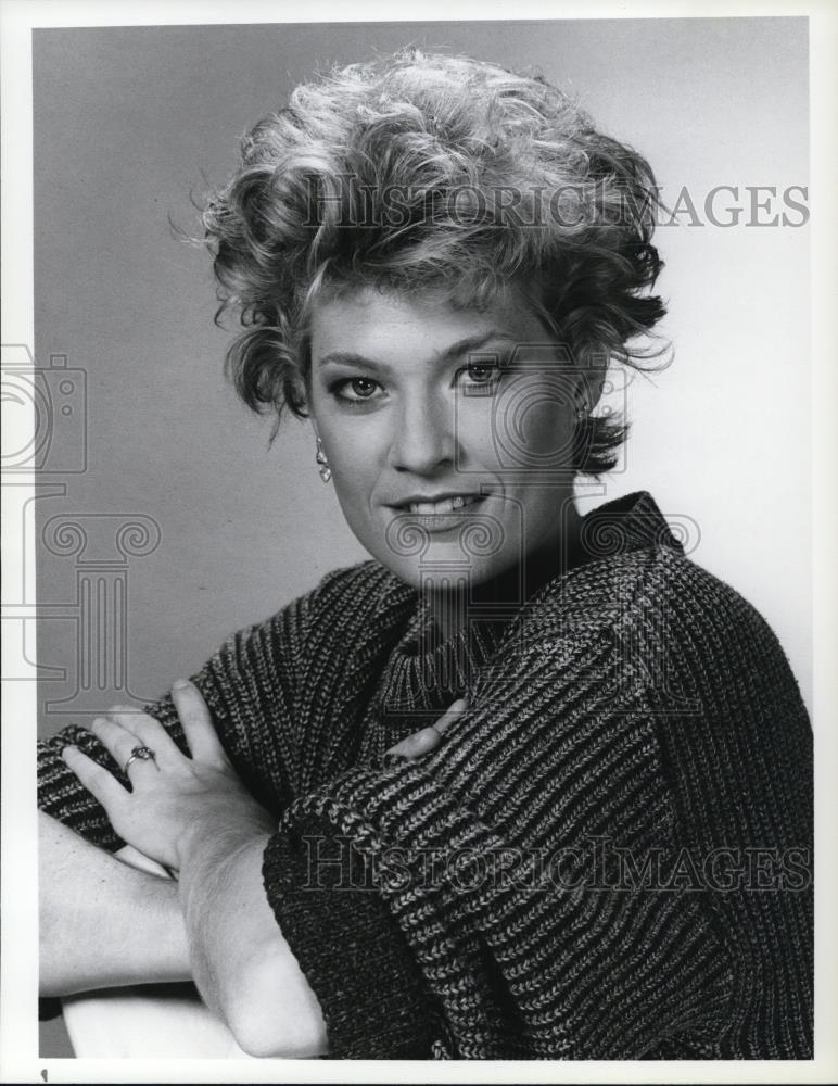 1987 Press Photo Dana Wheeler-Nicholson stars in Beverly Hills Buntz - cvp54615 - Historic Images