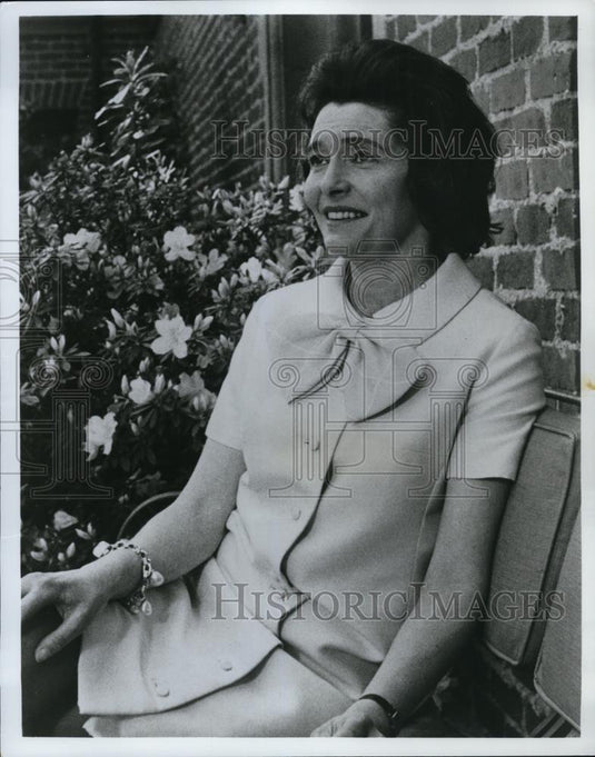 Press Photo Patricia Neal in Life, Death and the American Woman - cvp59086 - Historic Images