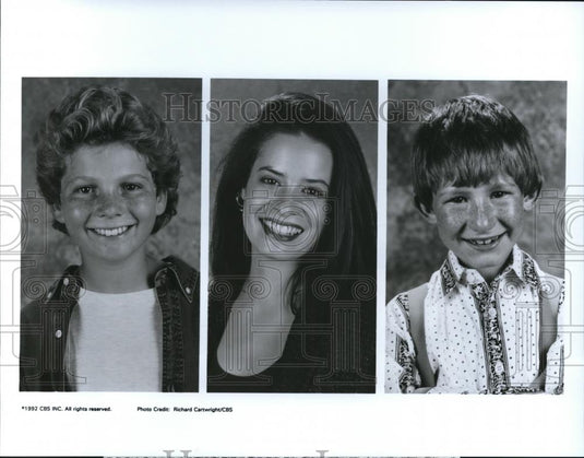 1992 Press Photo Justin Shenkarow and Holly marie Combs in Picket Fences - Historic Images