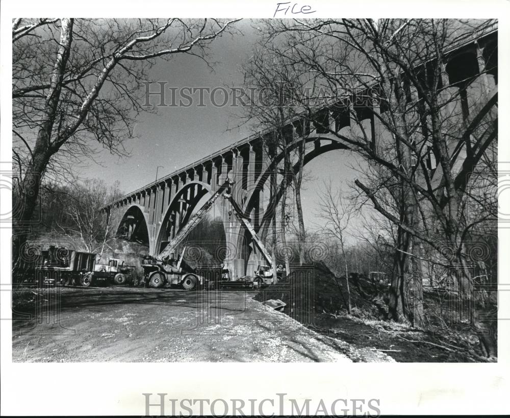 1989 Press Photo Route 82 Bridge across the Cuyahoga Valley to be closed - Historic Images