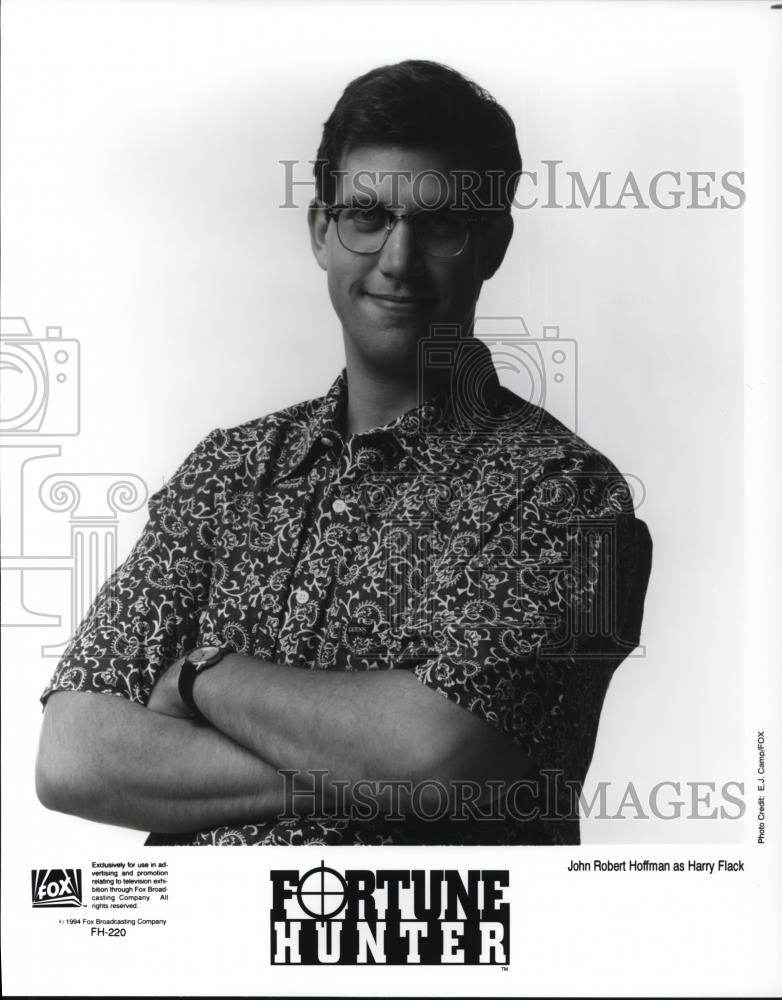 1994 Press Photo John Robert Hoffman as Harry Flack on Fortune Hunter - Historic Images