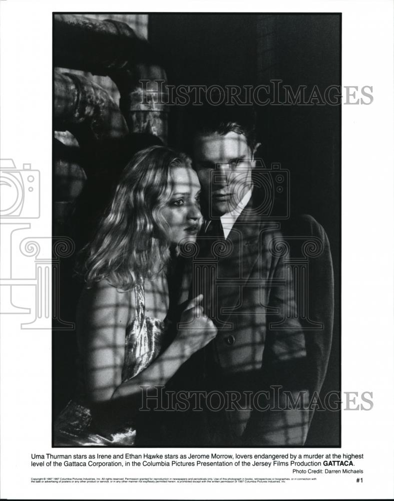 1997 Press Photo Uma Thurman and Ethan Hawke star in Gattaca - cvp42328 - Historic Images