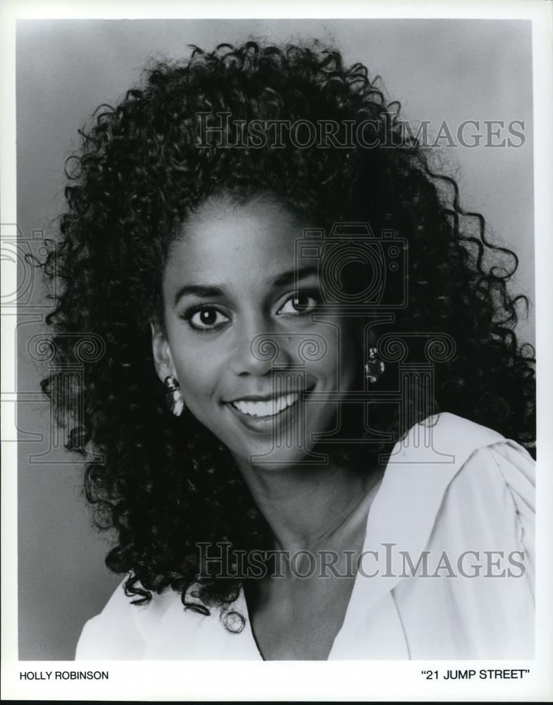 Undated Press Photo Holly Robinson stars in 21 Jump Street TV show - cvp48237 - Historic Images