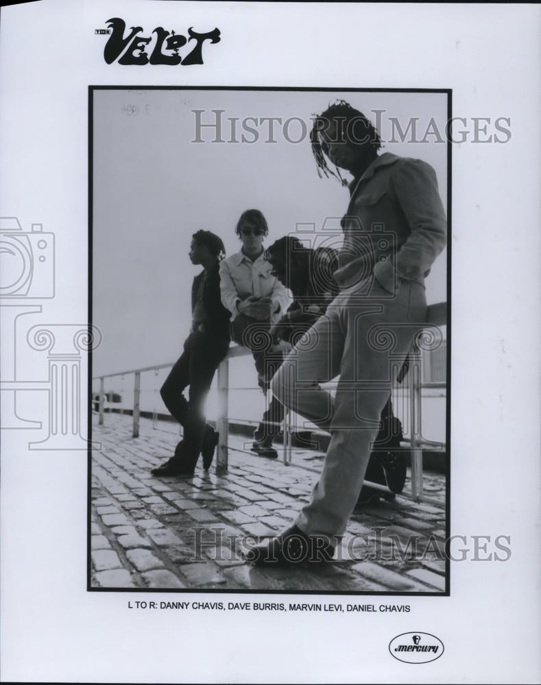 1994 Press Photo Music Group The Velot - cvp58980 - Historic Images