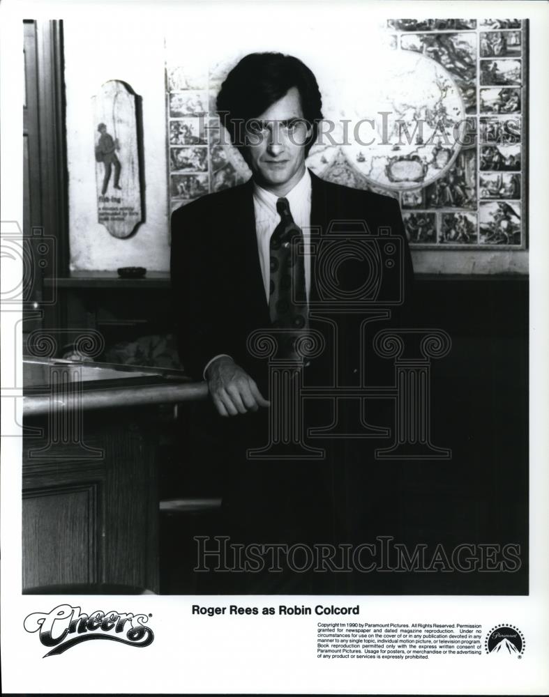 1990 Press Photo Roger Rees in &quot;Cheers&quot; - cvp44661 - Historic Images