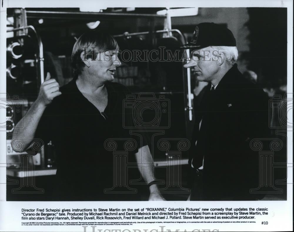 1987 Press Photo Director Fred Schepisi &amp; Steve Martin in Roxanne - cvp43370 - Historic Images
