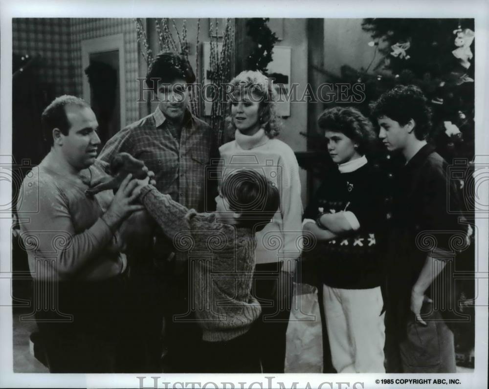 1986 Press Photo Episode of Growning Pains - cvp56151 - Historic Images