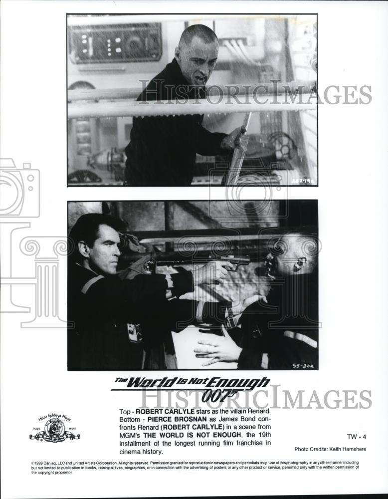 1999 Press Photo Robert Carlyle & Pierce Bronson in The World is Not Enough - Historic Images