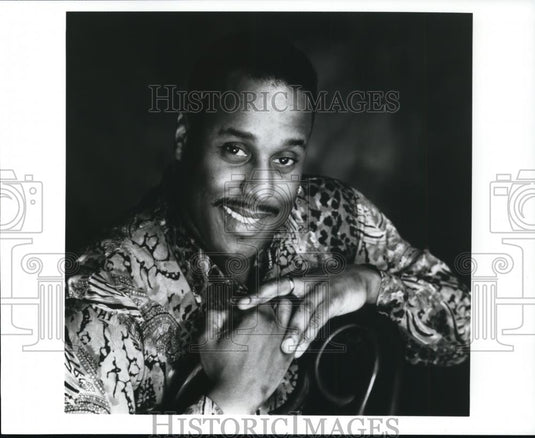 1996 Press Photo Derek Lee Ragin Singer - cvp46571 - Historic Images