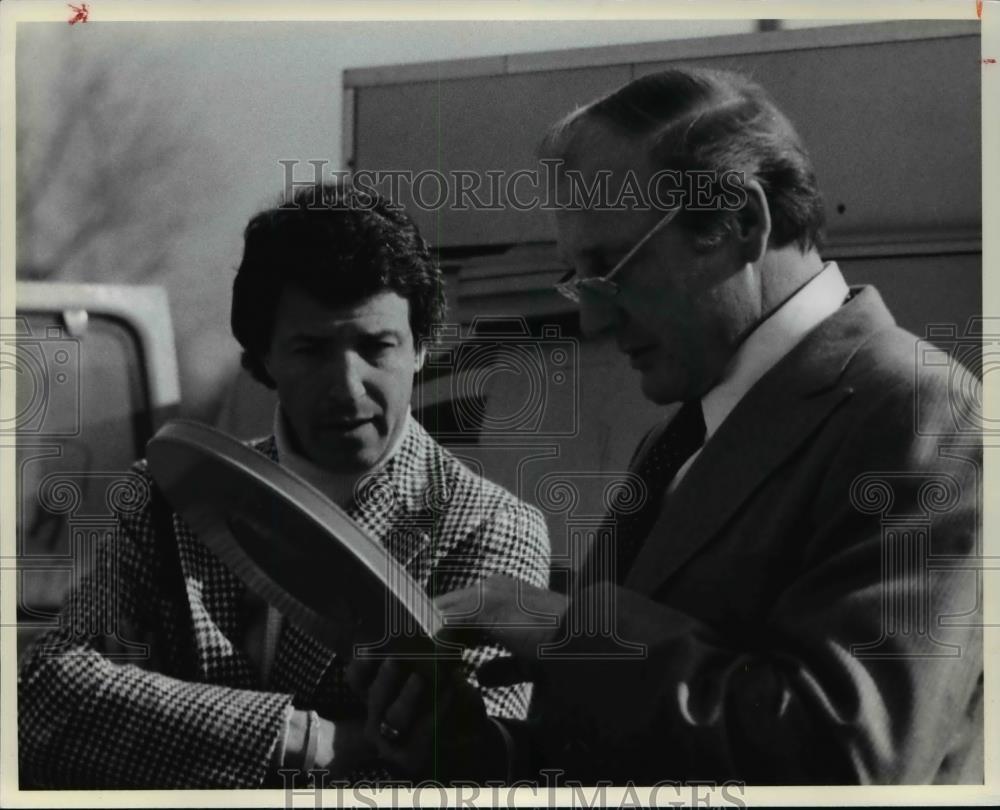 1978 Press Photo Joe Schmidt & Announcer Barry Tompkins - cvp75825 - Historic Images