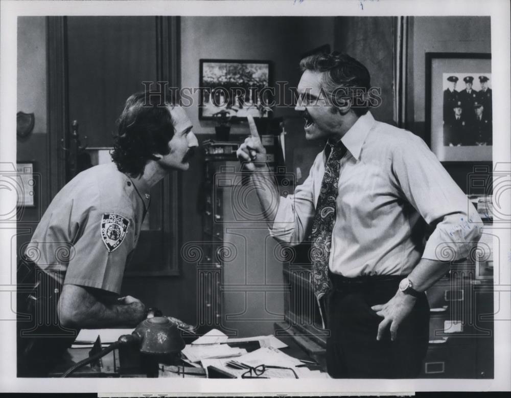 1979 Press Photo Hal Linden & Dino Natali in Barney Miller - cvp54265 - Historic Images