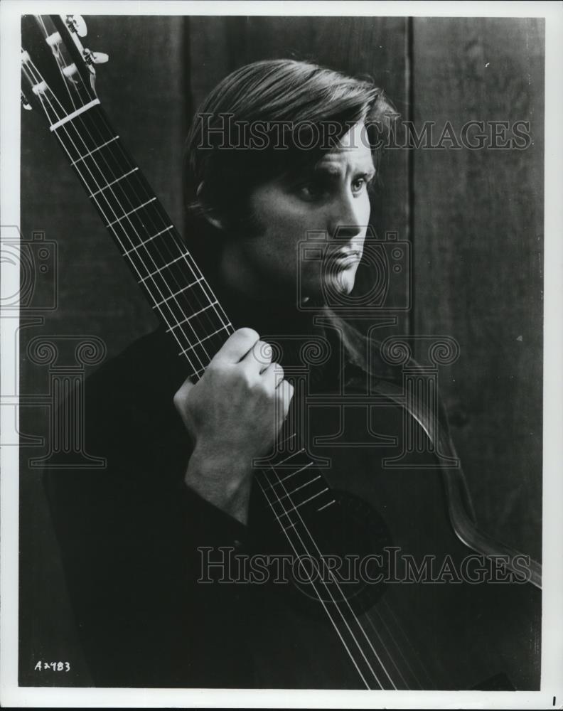 1989 Press Photo Guitarist Christopher Parkening - cvp50453 - Historic Images