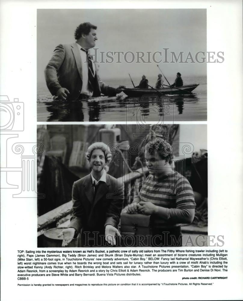 1994 Press Photo Brian James &amp; Chris Elliott in Cabin Boy - cvp75493 - Historic Images