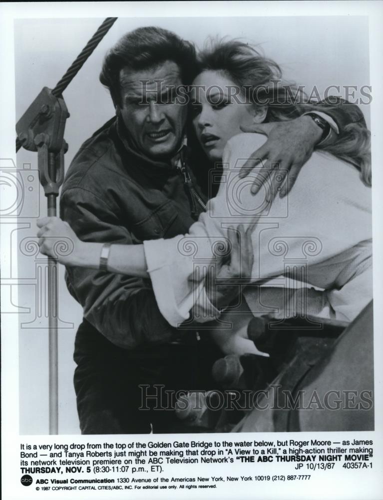 1987 Press Photo Roger Moore Tanya Roberts A View To Kill - cvp43986 - Historic Images