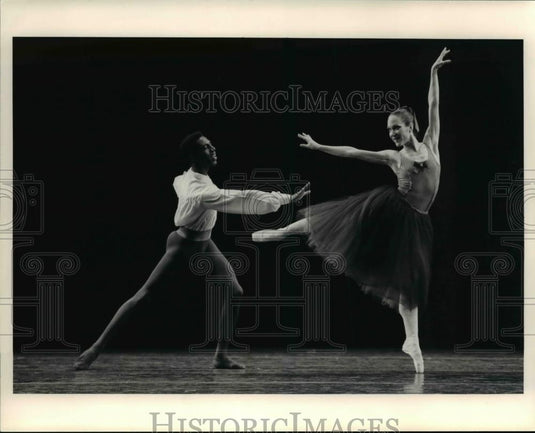 1988 Press Photo Curtis Dick & Debra Force in Pelubert Waltzes - cva60542 - Historic Images