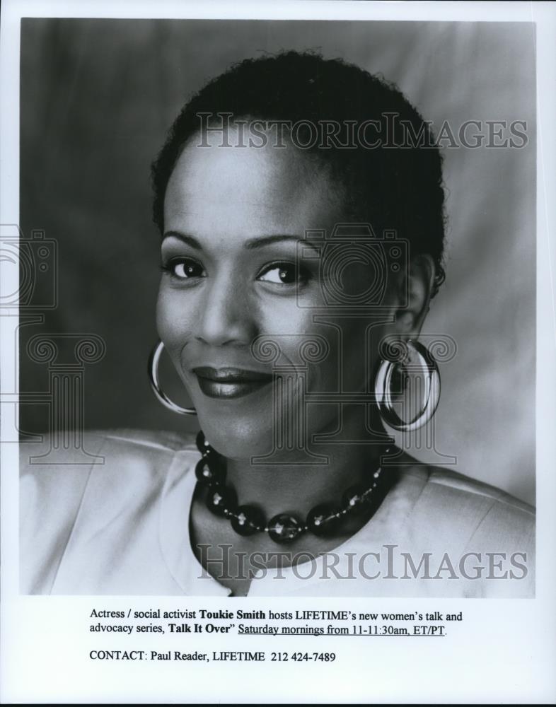 Undated Press Photo Toukie Smith actress and co-host of Talk It Over TV show - Historic Images