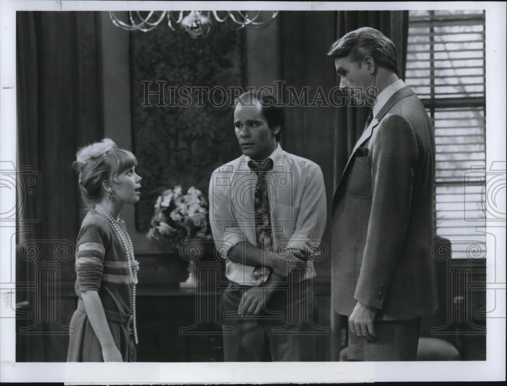 1982 Press Photo Ethan Phillips, Missy Gold &amp; James Noble in Benson - cvp54354 - Historic Images