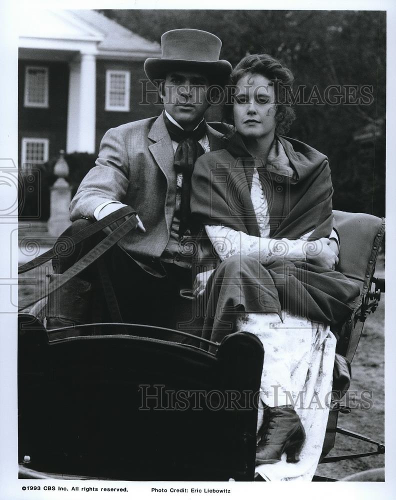 1993 Press Photo Daniel Markel &amp; Tracy Griffith in Shenandoah - cvp68301 - Historic Images