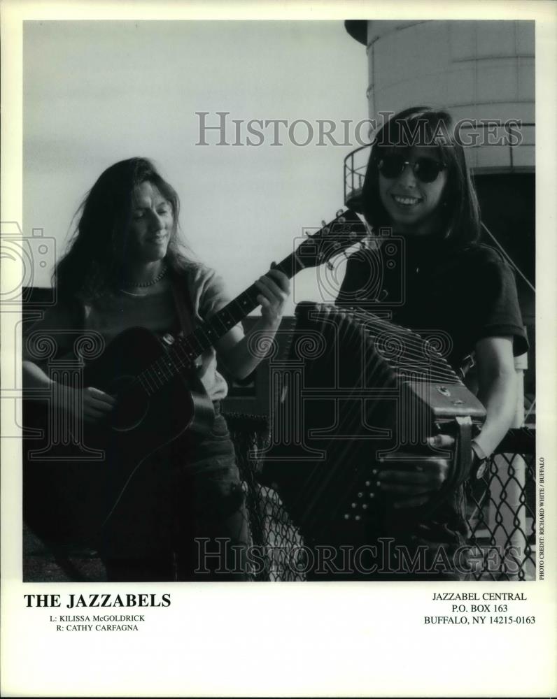 Press Photo Kilissa McGoldrick and Cathy Carfagna of The Jazzabells - cvp69308 - Historic Images