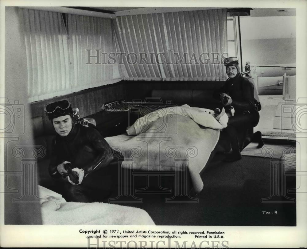 1972 Press Photo Charles Broson & Jans Michael Vincent in The Mechanic - Historic Images