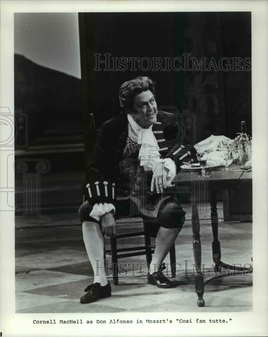 1985 Press Photo Cornell MscNeil in Soci fan tuttee - cvp75632 - Historic Images