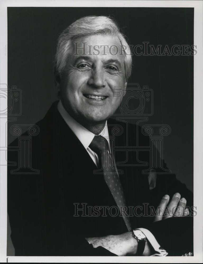 1990 Press Photo Monty Hall host of Let&#39;s Make a Deal - cvp58273 - Historic Images