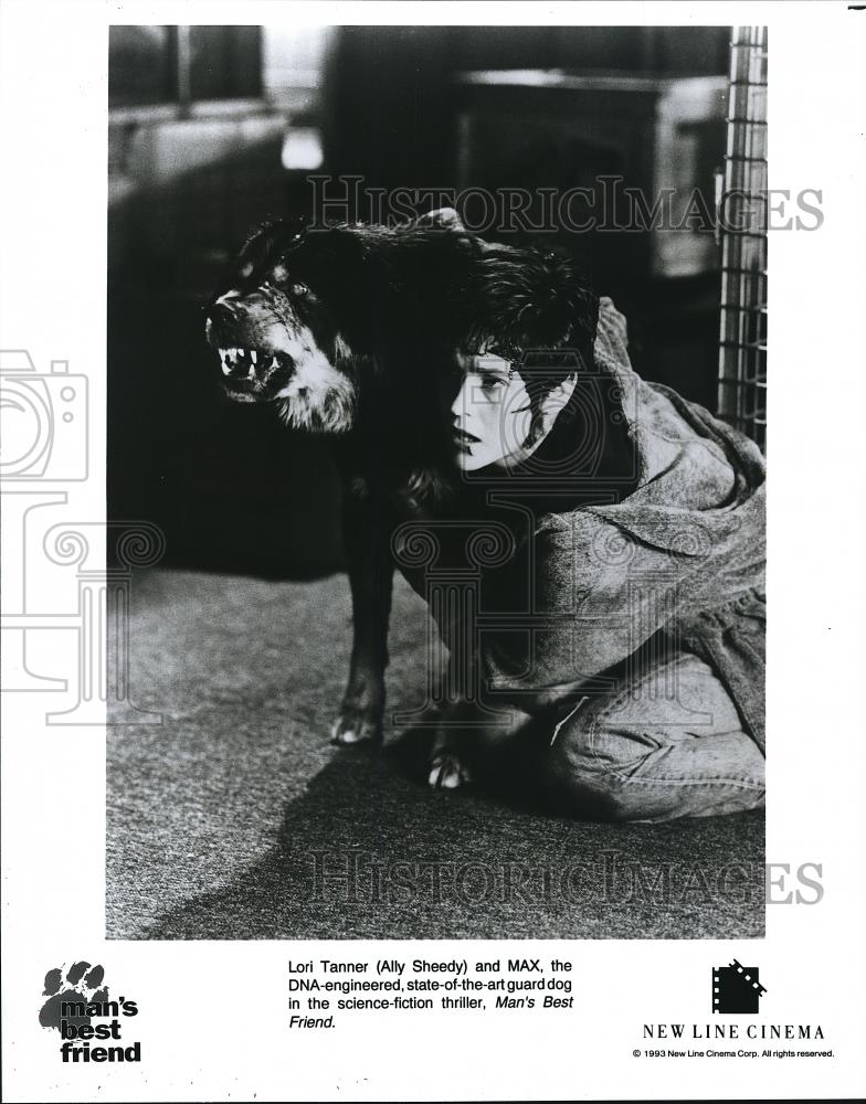 1994 Press Photo Ally Sheedy stars as Lori Tanner in Man's Best Friend - Historic Images
